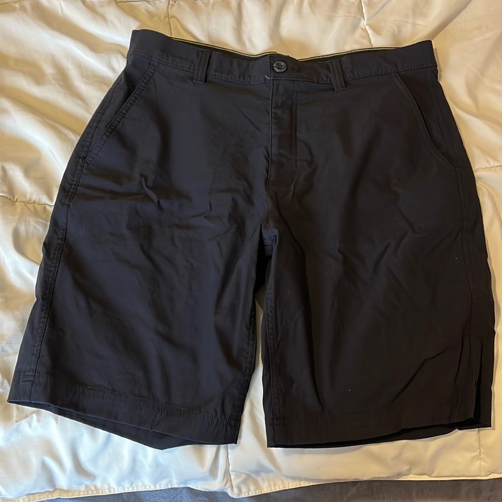 Black Eddie Bauer shorts